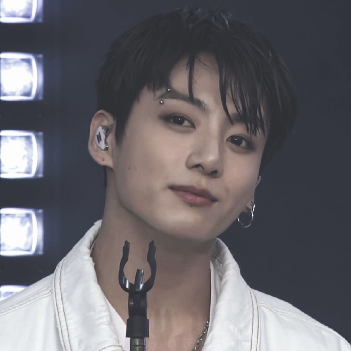 fawnkookie's tweet photo. one order of jungkook eyebrow piercing please thank you https://t.co/PlmDP1z3Hq