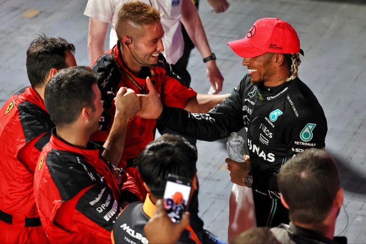 LH44Fanpage8's tweet photo. Lewis Hamilton recalling his Singapore podium, when the Ferrari mechanics showed up for him while his own team didn't ❤️🫂

remember there was a race in Singapore where I think I finished second or third. I got out of my car to celebrate with my team, and my team wasn't there, but McLaren was there, and I think Ferrari, and Ferrari celebrated with me. One of their drivers was obviously on the podium, but I was able to share it with them and I thought, 'Okay, you guys are my team this weekend!' So the good thing is that they're there through thick and thin.