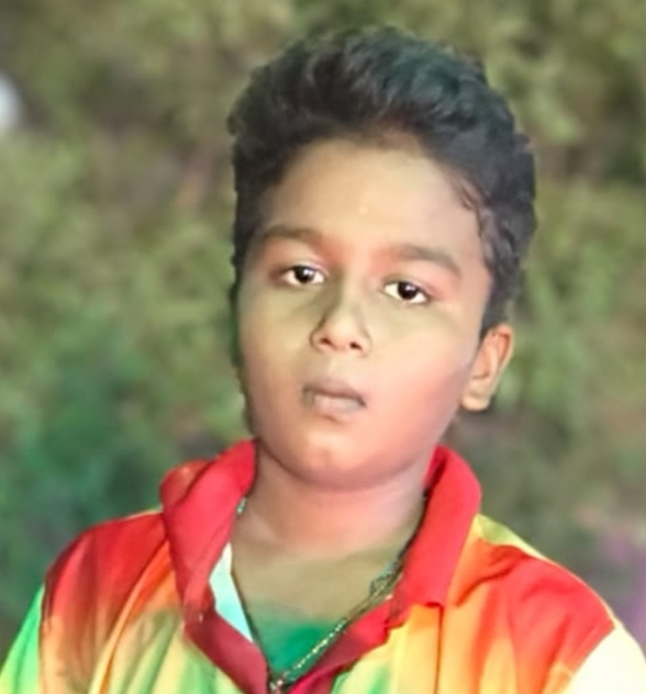 Crime_Selvaraj's tweet photo. BOY DIES FROM ELECTRIC SHOCK AT GUMMIDIPOONDI GOVT HOSPITAL

A 12-year-old boy died after suffering an electric shock from a high-mast light pole at Gummidipoondi Govt Hospital in Tiruvallur district on Saturday. 

Kaushik, a Class 6 student from Kottakkarai in Gummidipoondi, had gone to the hospital premises to play with his friends during the holiday.
While playing, Kaushik touched the high-mast light pole and suffered an electric shock. He was taken inside the hospital immediately, but doctors declared him dead.

The incident triggered protests from the boy’s relatives and members of the public. They demanded action against those responsible for maintaining the electrical installations.

Police personnel held talks with the protesters and assured them that appropriate action would be taken. The police took custody of Kaushik’s body and sent it to Ponneri Government Hospital for post-mortem. Police registered a case.

#CrimeSelvaraj #Chennai #ChennaiUpdates #ChennaiPolice #Ponneri #Gummidipoondi #Electrocution #BoyElectrocuted
