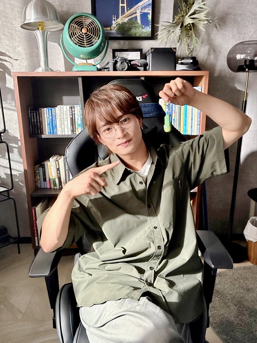 jr_official_X's tweet photo. 【 📺Drama 】

#深田竜生 主演 #浮所飛貴 出演
『 #夏色の雲が恋と嵐をまきおこす 』

第9話は今日23:00より放送です✏️👓

今週も #夏雲嵐 をお楽しみに💚🧡

#ACEes https://t.co/akubA7e10H