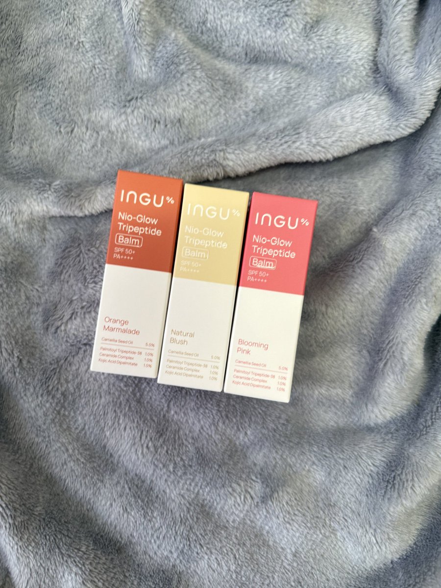 thejuliestore's tweet photo. ส่งต่อ ไม่เคยใช้งาน
INGU Nio-Glow Tripeptide Balm SPF 50+ PA++++ ลิปบาล์มบำรุงริมฝีปาก แท่งละ 260 รวมส่ง
2 แท่ง 510 / 3 แท่ง 760 รวมส่ง
#INGU #inguskin #เครื่องสำอาง #ส่งต่อคสอ https://t.co/uvdmBSyTrs
