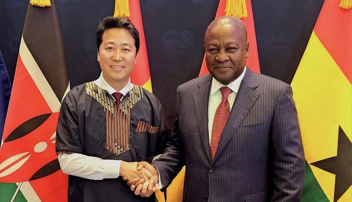 KennedyFuseini's tweet photo. Kojo Choi as Ghana’s Ambassador to South Korea by President John Dramani Mahama has sparked widespread discussion, with many people curious about his background.
Here’s an insightful thread about the life of Ghanaian Entrepreneur of South Korean descent, Kojo Choi 🧵. https://t.co/9ATRCOW0qv