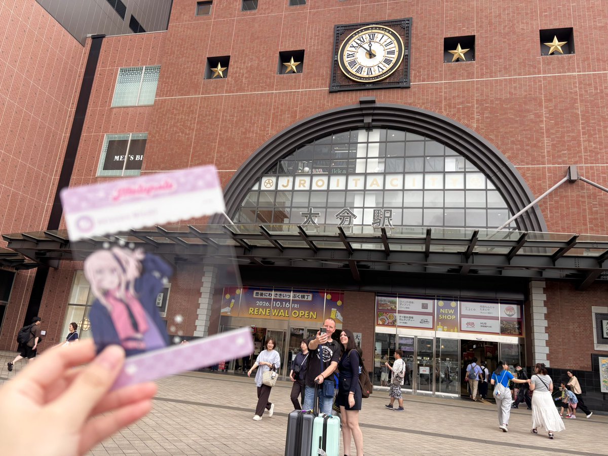 _Aruru_28's tweet photo. 一生ピントが合わない界隈 https://t.co/KFklIe9VcQ