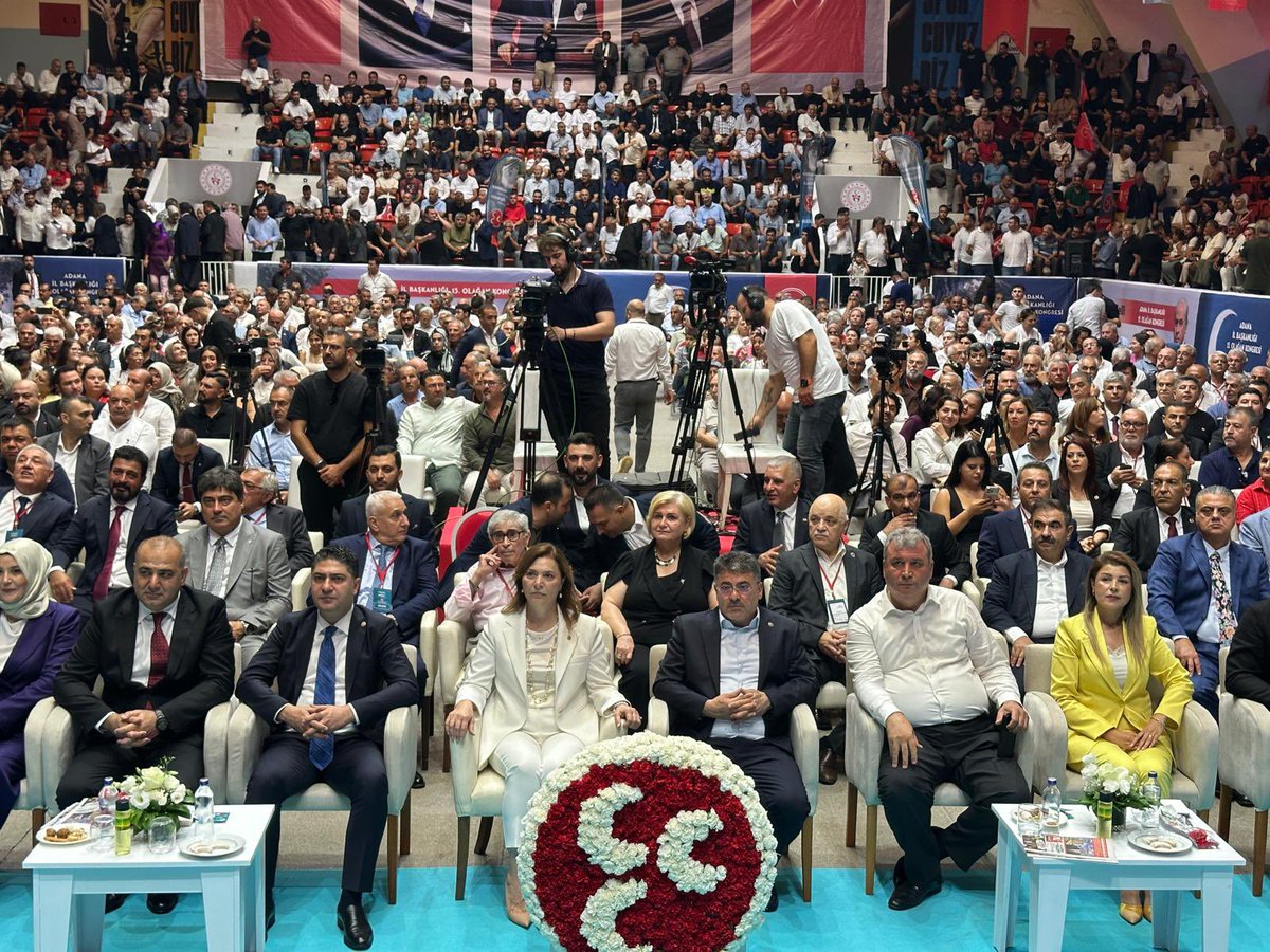 farukaytek's tweet photo. ❝Cumhur İttifakı; Türkiye’nin istiklalini, istikbalini ve güçlü yarınlarını önceleyen ortak bir iradenin adıdır.❞

MHP Genel Başkan Yardımcısı ve Kayseri Milletvekilimiz İsmail Özdemir, Adana Milletvekillerimiz Ayşe Sibel Ersoy ve Muharrem Varlı, AK Parti Adana İl Başkanımız Mustafa Özkan ve kıymetli Cumhur İttifakı teşkilatlarımız ile MHP Adana 15. Olağan İl Kongresine katıldık.

MHP Adana İl Başkanı Hakan Yıldırım ve Yönetim Kurulu Üyelerini tebrik ediyor, görevlerinde başarılar diliyoruz.

Cumhur İttifakı olarak Türkiye Yüzyılı hedeflerimiz doğrultusunda, birlik ve beraberlik içerisinde ülkemiz için çalışmaya devam edeceğiz.

📍Adnan Menderes Kapalı Spor Salonu, Adana