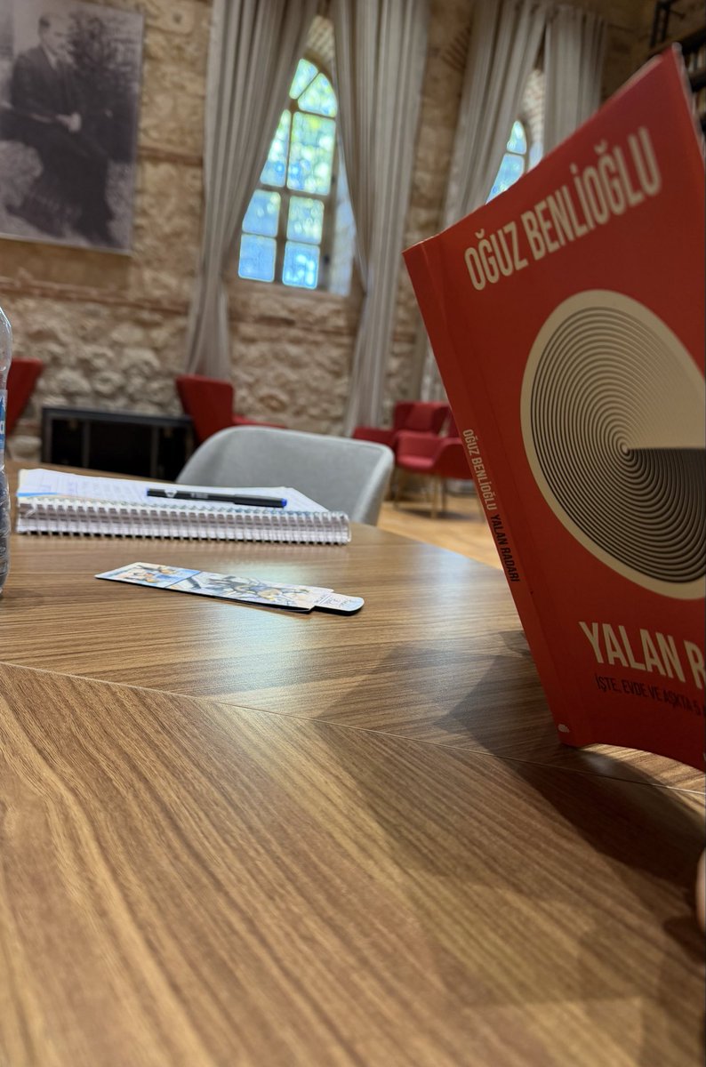 nuheltufans's tweet photo. @oguzbenlioglu Genç ve çocuklar için daha çok çalışmalısınız hocam. 12 yaşında ki çocuğa kütüphanede bu kitabı okutmak başarı değilde nedir ? Ücretsiz ya da ön eleme ile bir kadro kurmalısınız. https://t.co/BdzAcZnwmb
