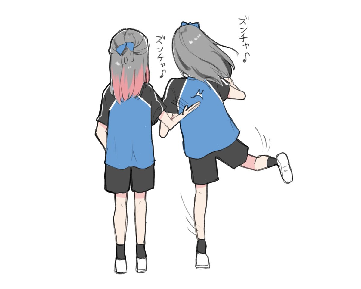 02071yun's tweet photo. 待機中ずっと華麗なステップを披露するくまちゃん
をしばくやぶちゃん

#Liella_結女体育祭_Day1 https://t.co/aI98CUiEpJ
