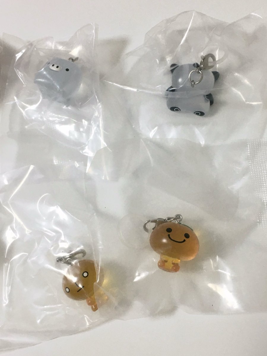 samiiizu's tweet photo. 오늘 가챠깡 리락쿠마 빼��� 다 나온게 구라같읍.. https://t.co/UhOLGSPxDd