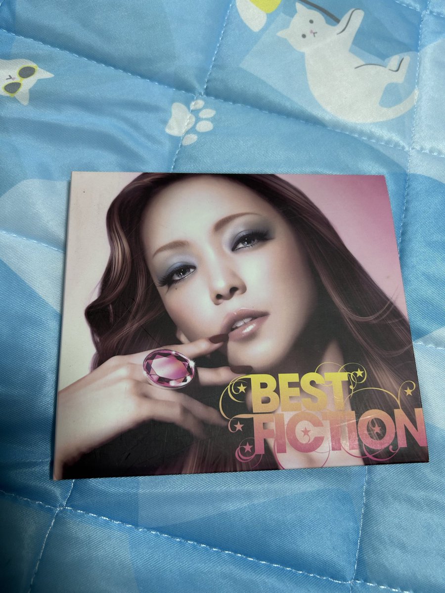 iusetaro's tweet photo. 本日の収穫
#音楽
#安室奈美恵
#BESTFICTION https://t.co/BRlb74aO1F