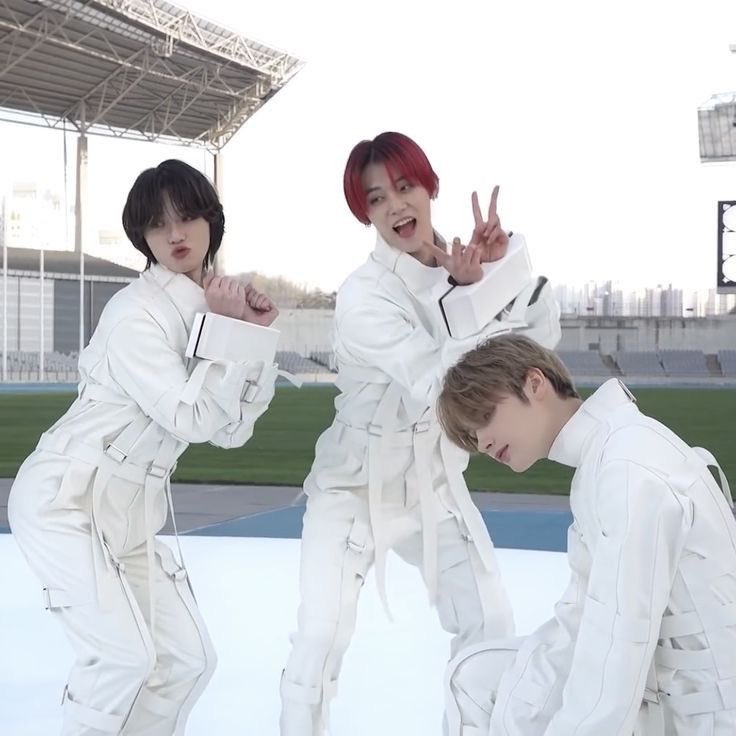 kijoon9's tweet photo. มีมทีเร้กมันตลกจริงๆว่ะ ไม่ต้องแต่งอะไรเลย 555555555555555555555 https://t.co/abGntXVhnl