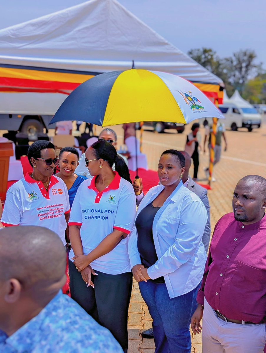 hon_jovia's tweet photo. Today, I was delighted to join our Next First Lady, Mama Charlotte Kainerugaba, at the Kololo Independence Grounds for the National Blood Drive and Awareness Campaign Launch on Excessive Bleeding After Childbirth. https://t.co/Kwd6KYX2fg