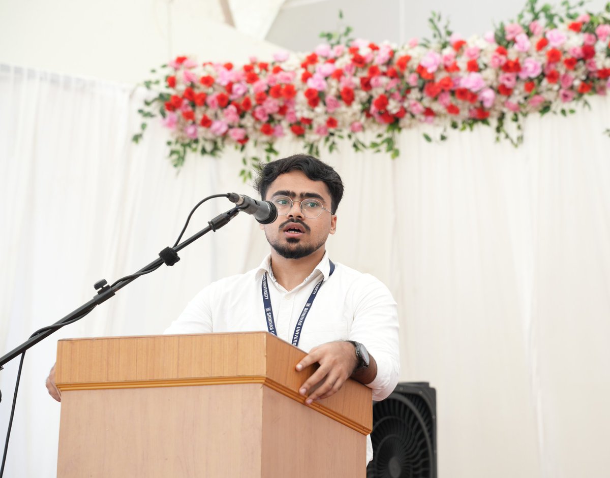 SUIET_Mukka's tweet photo. @RKHEGDE2 Dr. Jayashree Bolar (Asst Registrar), Deans of other institutions, HODs, Faculty Members, Staff, newly admitted 1st-year #Engineering students & their parents were present.
#SUIETMukka #OrientationProgram #OrientationDayProgram #TopEngineeringCollege #BestEngineeringCollege (5/5) https://t.co/idid7YPWJS