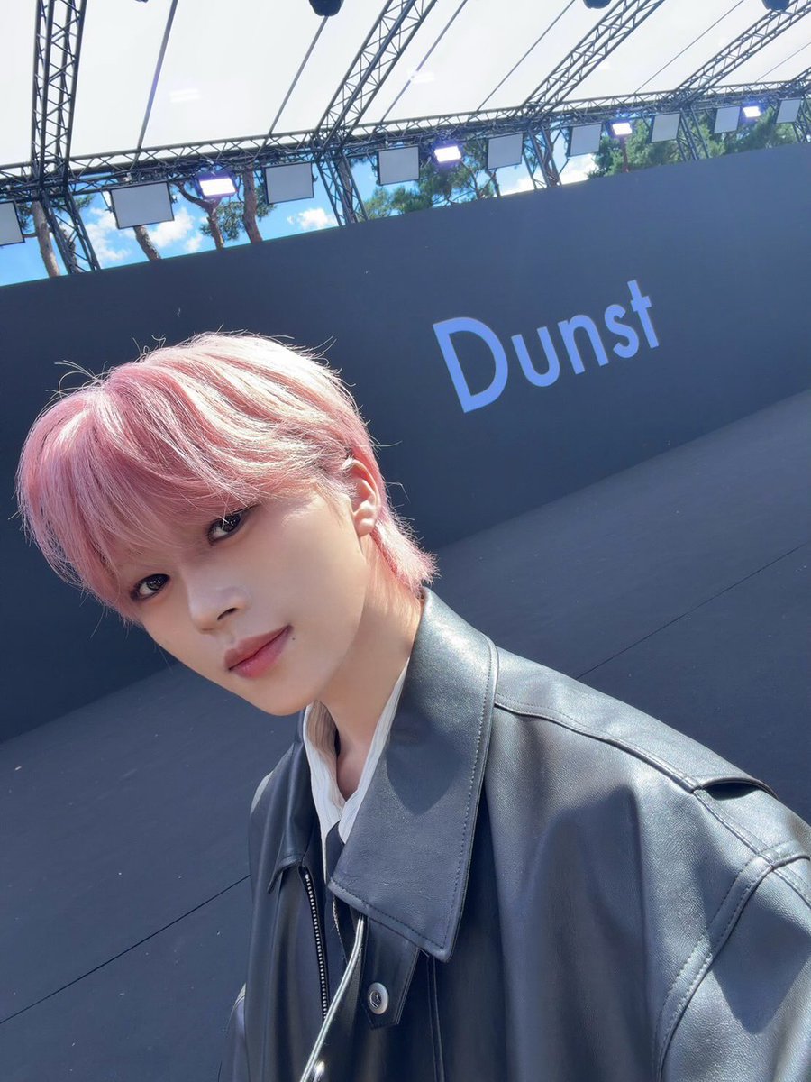 OOYO4O5's tweet photo. 🤳　→   결과물 https://t.co/nP4ondB1CN