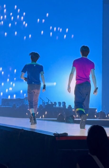 G_vinzz's tweet photo. The way you can tell their personalities from the way they walk 🥹 https://t.co/NsRRqNmz12