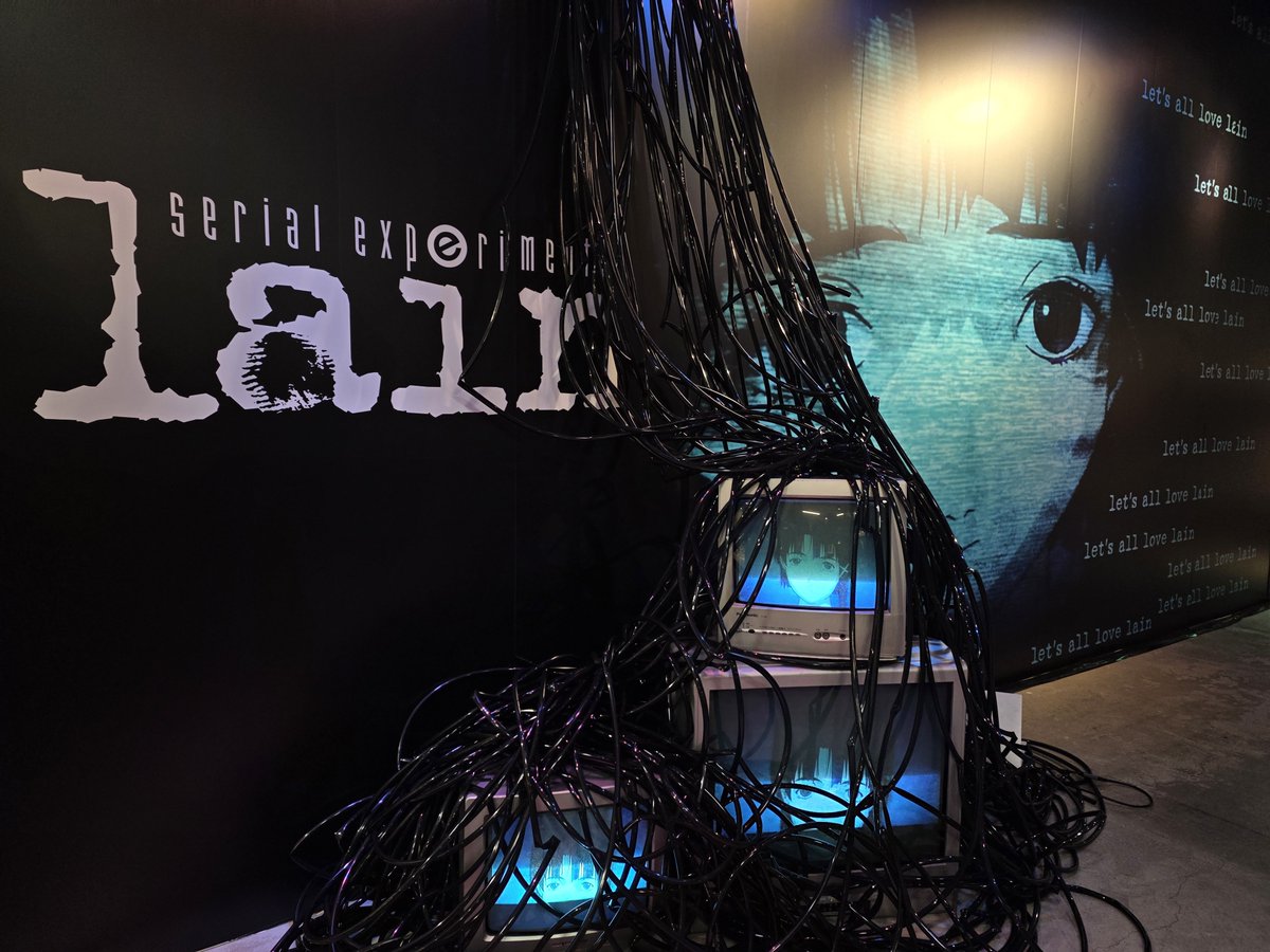 SpiritSoulXSoul's tweet photo. 値段見ないプリ的拿了件T卹結賬一看 26000 円……?FML、、
#serialexprimentslain https://t.co/0evbe89IAd