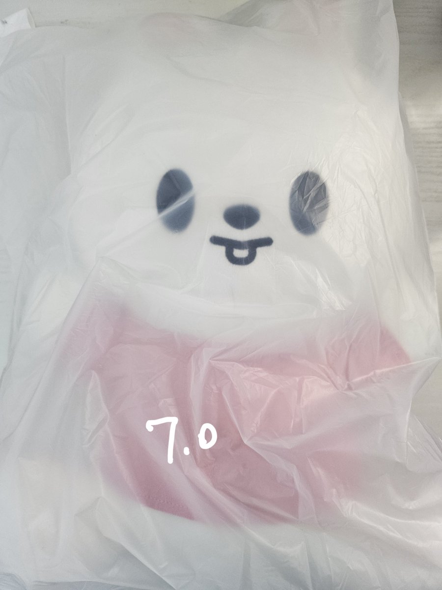 yangdo3198's tweet photo. 스트레이키즈 양도 

준등기0.2/택배0.4
한국어/中文⭕

Skz stray kids skzoo 스키즈 스키주 방찬 리노 창빈 현진 한 필릭스 승민 아이엔 울프찬 리빗 돼끼 지니렛 한쿼카 뽁아리 퍼핌 폭시니 포카 플러시 인형 콘서트 런잇 run it 크로스백 클리커 마이크로 시크릿 태엽 피켓 밸 홀더 팝업 POP-UP https://t.co/YLfJZnH3FU