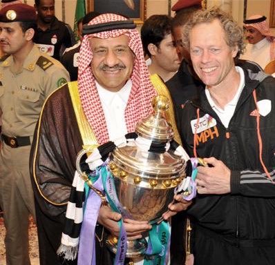 turki_falaj's tweet photo. ما انتظر خصخصة ولا دعم ..
صنع فريق مرعب بدعم مالي شخصي من سموه أطال الله بعمره، وكانت المحصلة فريق يكتسح البطولات المحلية والخارجية ويهابه الجميع !

صاحب السمو الملكي الأمير خالد بن سلطان بن عبدالعزيز "حفظه الله" 🤍🖤 https://t.co/v5MHl1W9VX