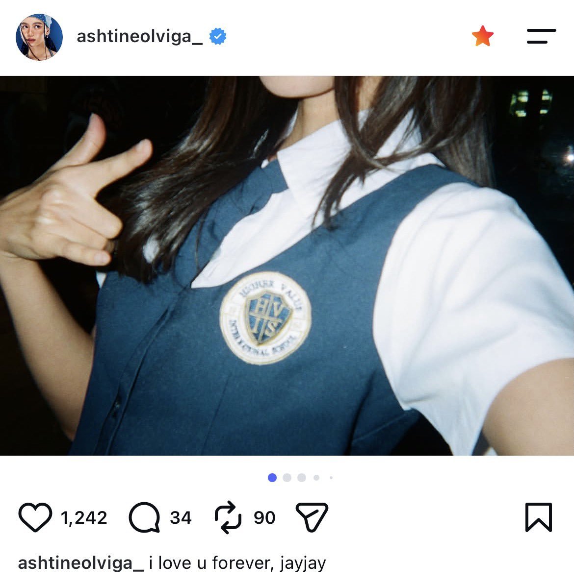 aga_for_all's tweet photo. BUMAGSAK PUSO KO TAPOS IBA-IBA PALA CAPTION PER PIC 😭😭😭 https://t.co/l4RlYhHo8h