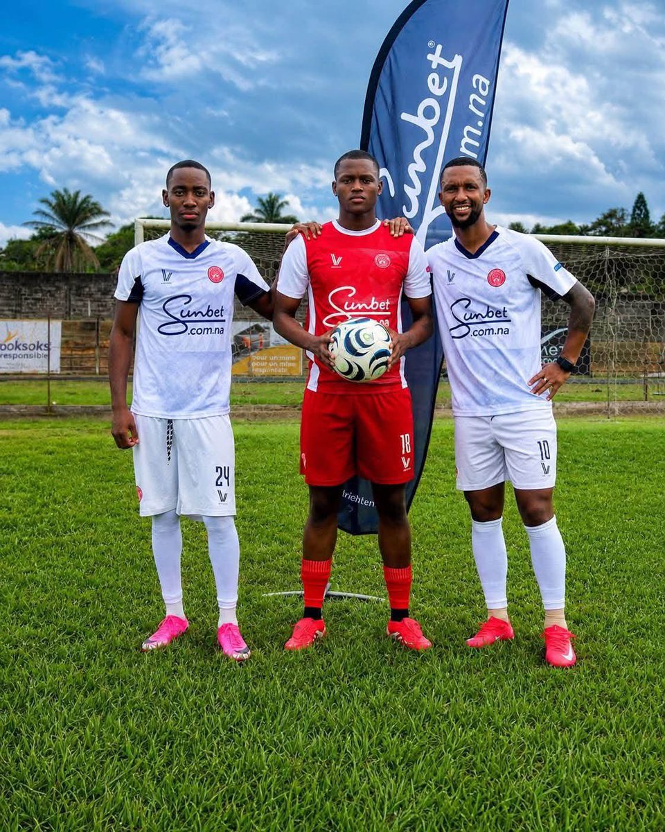FootyNamibia's tweet photo. 💰𝗡$𝟭𝟯 𝗠𝗜𝗟𝗟𝗜𝗢𝗡 𝗙𝗢𝗥 𝗔𝗙𝗥𝗜𝗖𝗔𝗡 𝗦𝗧𝗔𝗥𝗦!👏

Namibia’s reigning champions, African Stars FC, have secured a massive N$13 million sponsorship from SunBet Namibia for the next three years.

N$4.3 million per season.

#okaserandu #moneyishere https://t.co/A5dAuHzq1o