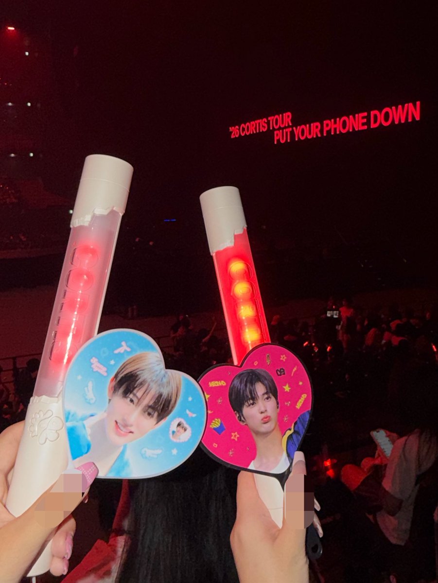 gpmeowi's tweet photo. 일본콘 2일차 너무 조앗어용,,,,🧑‍🩰🧑‍🩰💓💓💓 https://t.co/ZGAirf8TnF