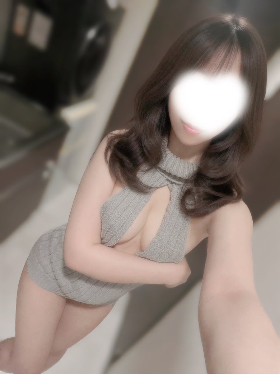 hinatanfry2026's tweet photo. ろんぐこーすありがとうございました🍑🤍 https://t.co/OhBHM6uDxR