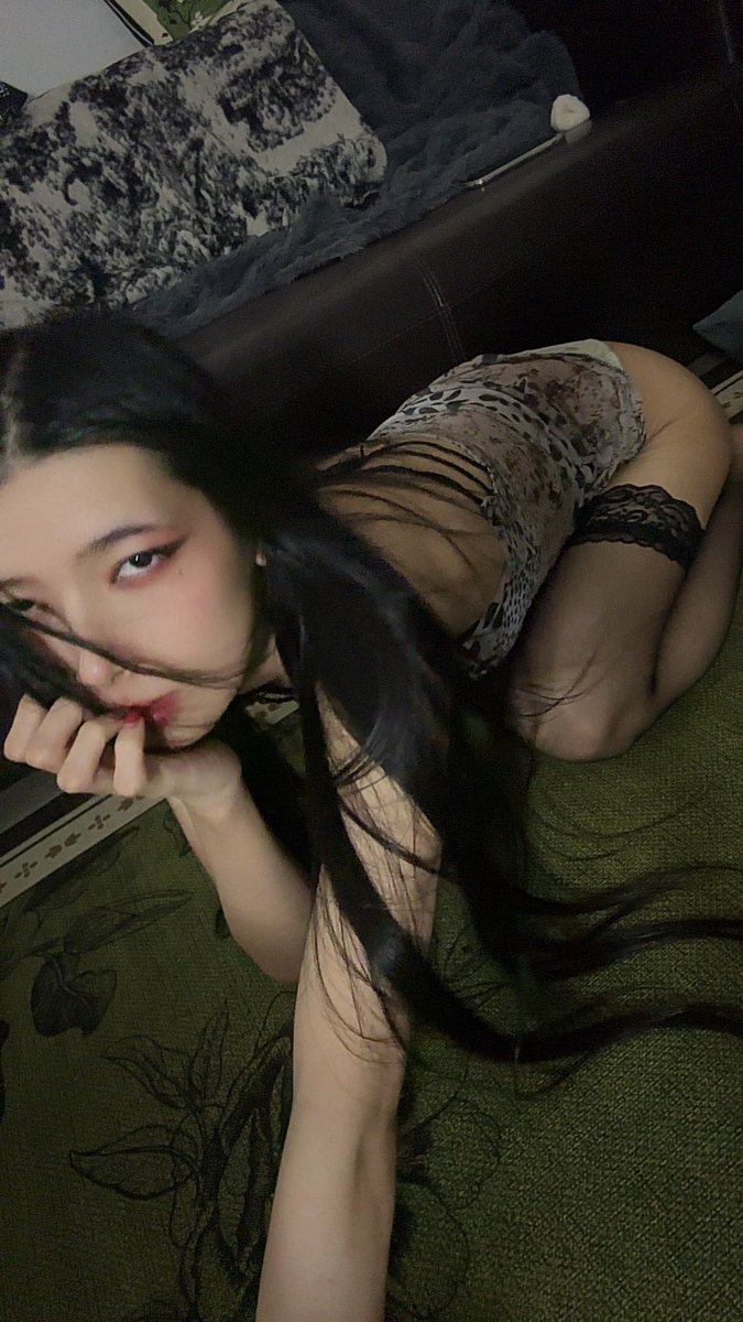 Rin_ivy's tweet photo. 这套怎么样❤️💋 https://t.co/zpFbRzrw7u