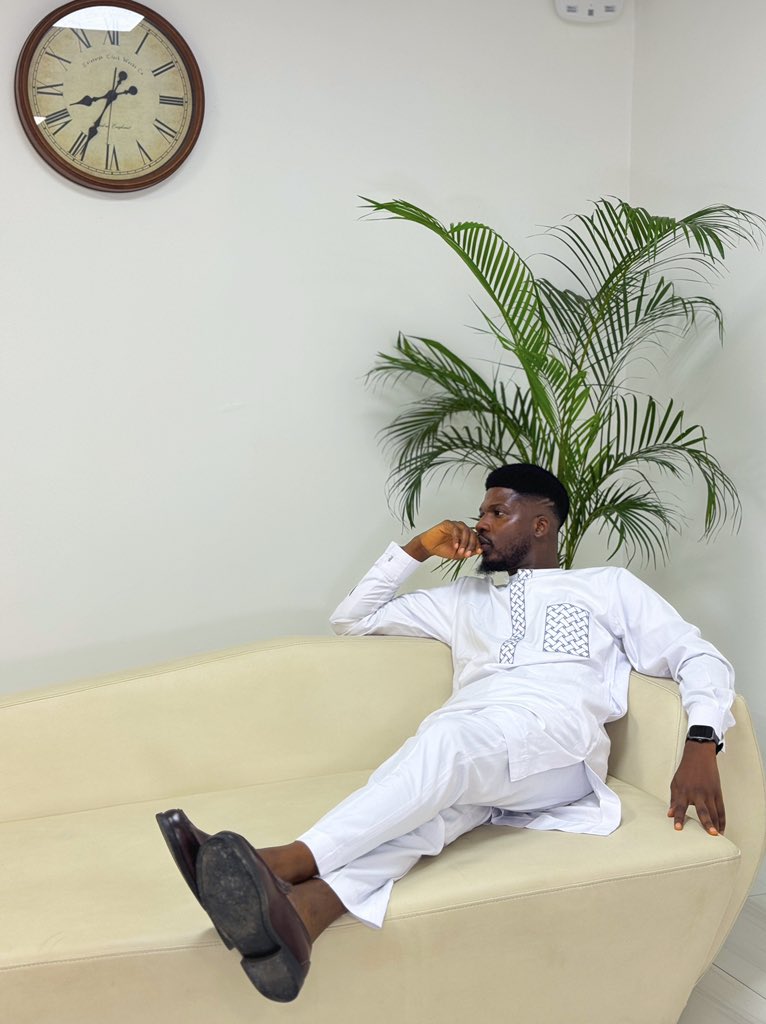 Renex_EO's tweet photo. +1🎊
God is Good👑 https://t.co/CZff8stu5V