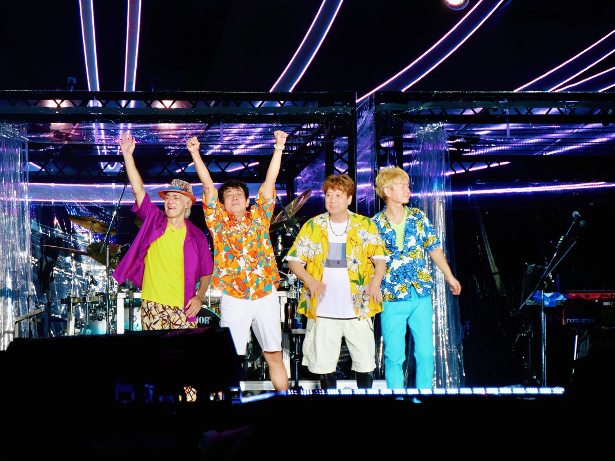TUBE__Official's tweet photo. ━━━ THANK YOU！━━━

TUBE LIVE AROUND SPECIAL 2026
No TUBE, No Summer.

無事、終演しました！

直前まで心配された天候も、TUBEに味方してくれました☀️

37回目の横浜スタジアム。
今年も皆さんと一緒に、この場所で最高の夏を過ごすことができました！

会場にお越しいただいた皆さん、
そして応援してくださったすべての皆さん、
本当にありがとうございました！

＼ No TUBE, No Summer. ／

また皆さんと、夏に会えますように🌴

#TUBE
#NoTUBENoSummer