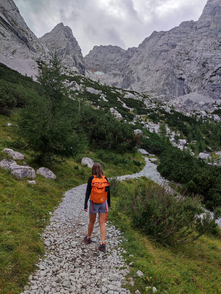 perrieeeli's tweet photo. 🏔️🧡 https://t.co/iBmzYv6kYS