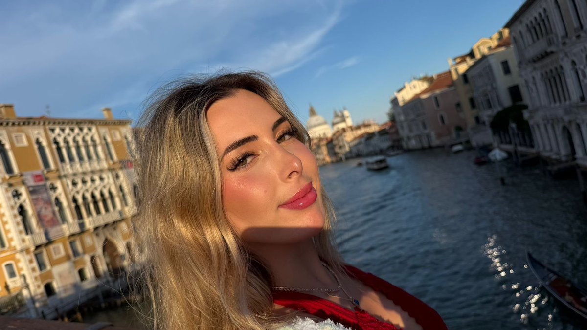 Evil_Goddess99's tweet photo. Mis viajes y caprichos, los pagas tú 🤡💸

Sólo asi eres útil para mi 🏧🧎‍♂️

#Findom #Femdom https://t.co/vLeA0cCEyL