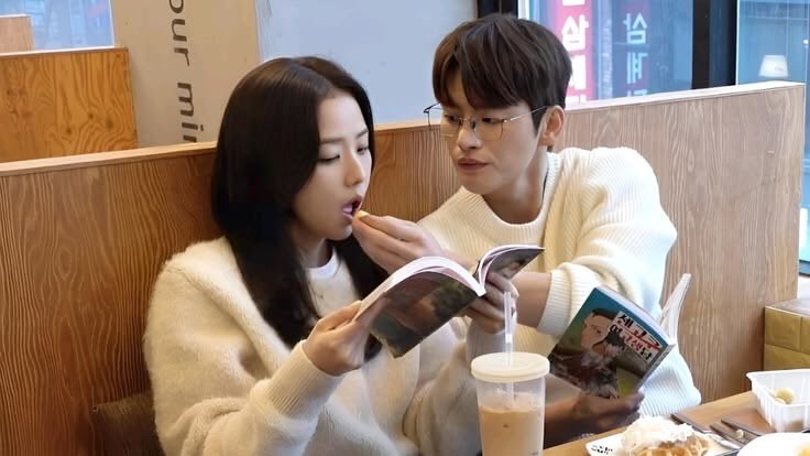 soreriuh's tweet photo. nyeeen,
a sooguk au 🔞

[ https://t.co/KgTyW9s1j0 ]
(minor dni, cw // nsfw, 18+ breastfeeding)

t. kim jisoo, ft. seo inguk fiction¡! https://t.co/3btnQZUsls
