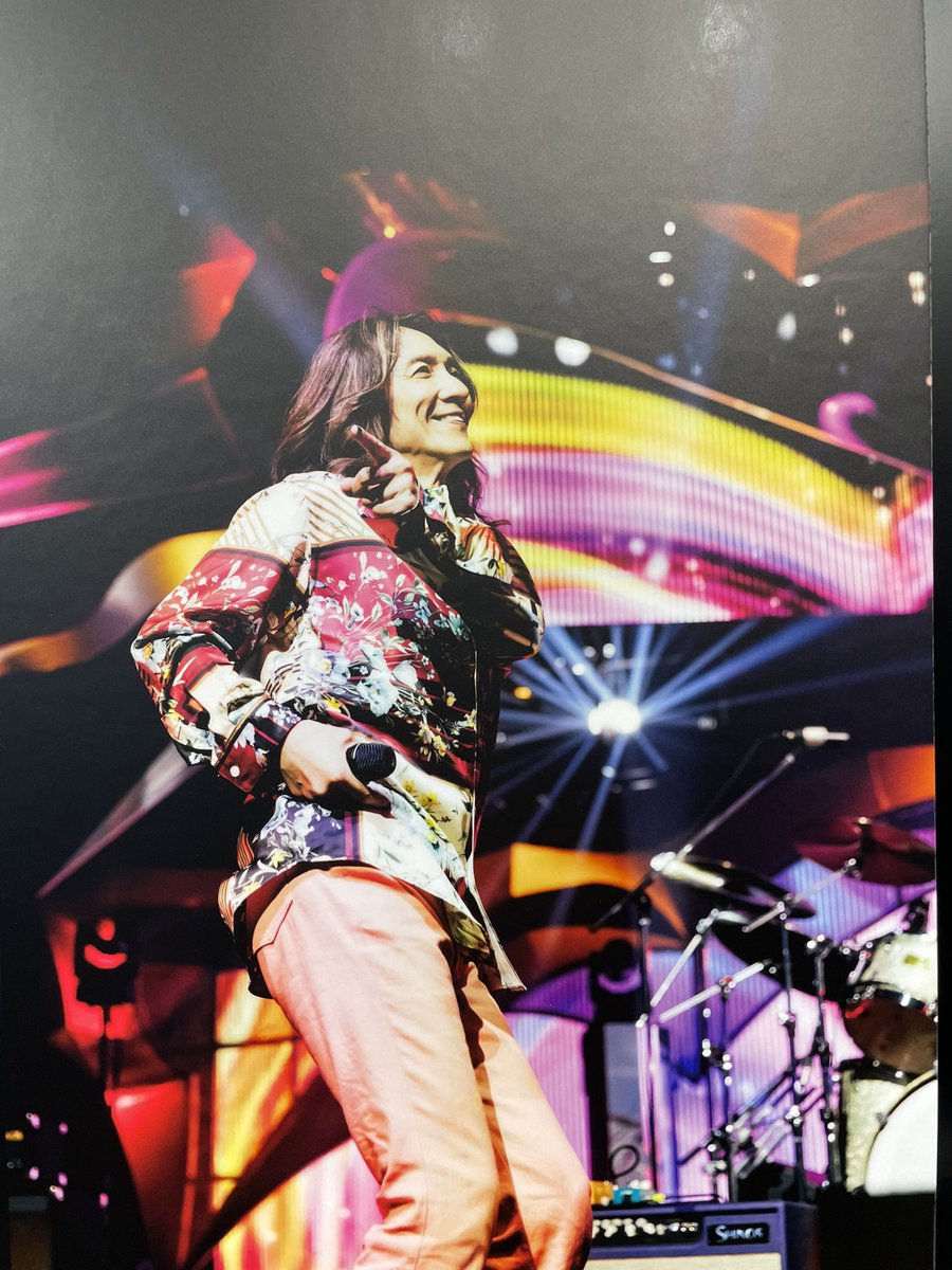 likelivemusic's tweet photo. VR、凄かった！
アニーのドラムに至っては絶対見れない足元や叩いている姿は勿論、アニーの位置からのメンバーが見れるなんて！！
展示はブロック3の衣装、アニー以外皆棒タイだったと改めて知ったꉂ🤣𐤔
あと、素敵なパネルもあり、とかく満足！！
後半のVRも楽しみ！

#THEYELLOWMONKEY_ex https://t.co/kgmpj4zFMX