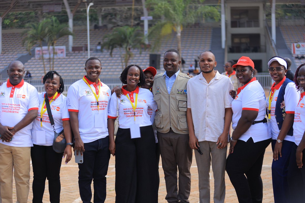 MinofHealthUG's tweet photo. Mrs. Charlotte Kainerugaba, Postpartum Hemorrhage (PPH) Ambassador has launched a National Blood Donation Drive, today. PPH is a condition also known as excessive bleeding after childbirth. This drive is intended to collect blood to save mothers who suffer from PPH in addition to other conditions that require blood. 

The Ministry of Health was led by Permanent Secretary, Dr. @DianaAtwine. 

#MOHatWork