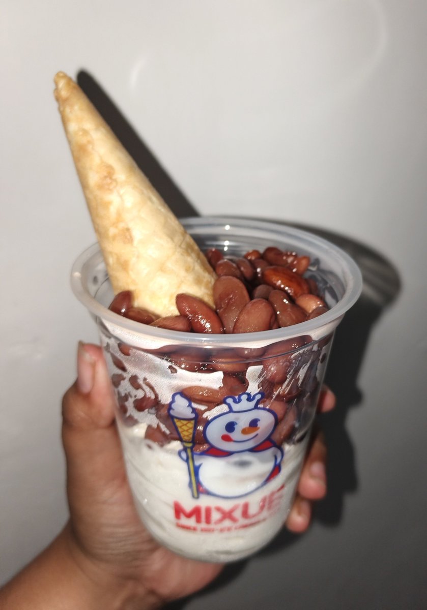 ziorenzi's tweet photo. Sp mw es kacang merah buatanku

(Es nya pake mixue soalnya males bikin) https://t.co/p9iIh0TRWg