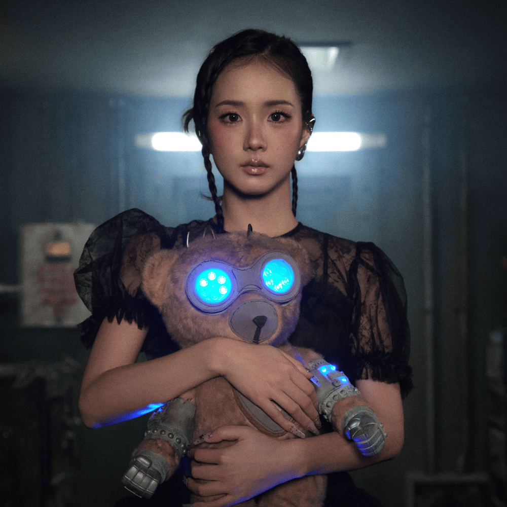 chartdata's tweet photo. #JISOO's "CLICK" debuts at #186 on the global Spotify chart with 1.247 million streams. https://t.co/SUJfQvswca