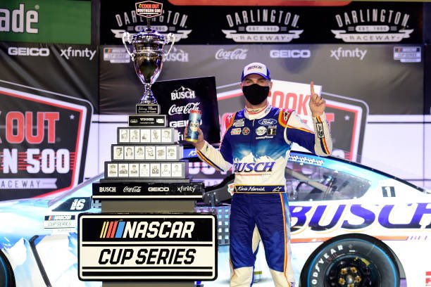 row_racing's tweet photo. #Southern500Winners π
#TooToughToTame
Kevin Harvick - 2020
#2XWinner https://t.co/GWAfNQZkbV