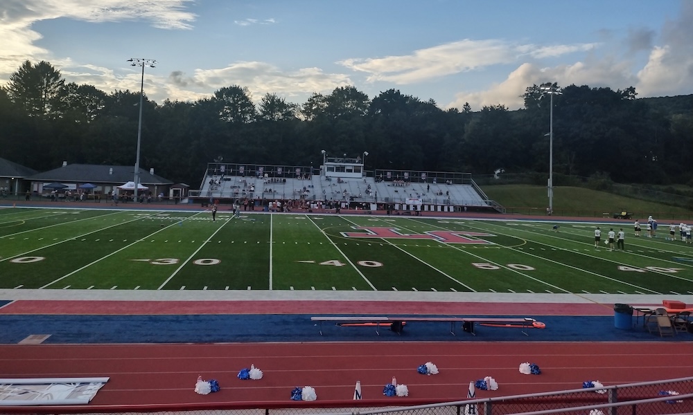 D11Sports's tweet photo. Jim Thorpe’s run game, carries them past Minersville at Olympian Stadium https://t.co/H7wgFzN8XN @JTOlympians @MinersvilleA @minersfb @StLukesSportsMedicine https://t.co/Js8aCKBfZ6