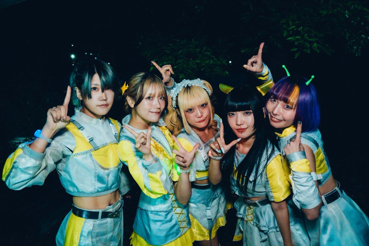 REVOLAND_jp's tweet photo. #REVOLAND #即レボ 

- - - - -
🎪ELEVYZ
@ELEVYZ_jp 
- - - - -

📝レボあるある
動物と触れ合える場所がある

photo by @KENTARO_TAR https://t.co/pO0aNtVUQG