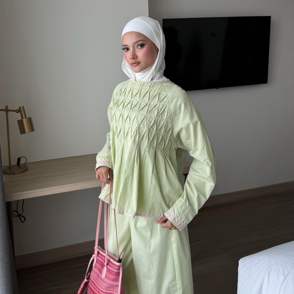 bellusinfo's tweet photo. 🩵✨colorful poplin katun blouse

🪡https://t.co/pnCVOnBwZc https://t.co/7288qyCLul