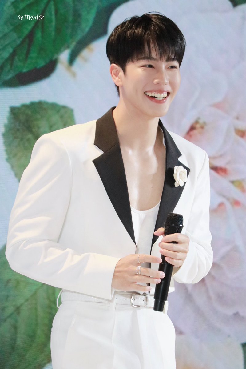 syttked's tweet photo. รอยยิ้มยาใจ🫶🏼💘😽

FRIENDS OF DESTINY YINWAR 09
#DestinyclinicxYinWar 
#warwanarat @warwanarat https://t.co/eKZR0k2Cws