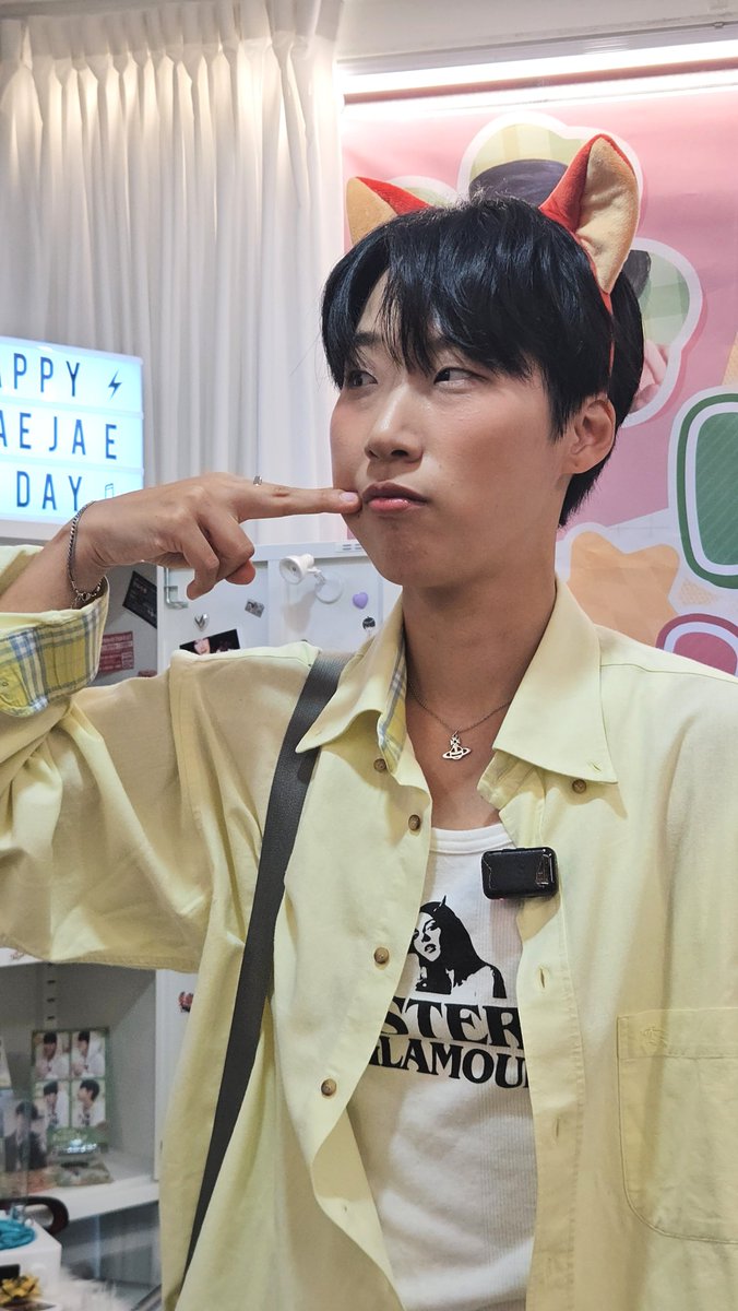 HJJ_HBD's tweet photo. 긴 시간 함께 해주셔서 정말 감사드리며,
𝙹𝚊𝚎𝚓𝚊𝚎'𝚜 𝙿𝚎𝚛𝚏𝚎𝚌𝚝 𝚃𝚛𝚒𝚙에서의 시간이 언제나 힘이 될 수 있는 좋은 추억으로 남기를 바라겠습니다!

다시 한 번 생일을 진심으로 축하드립니다🍀💕 https://t.co/1ZYv3mlxyT
