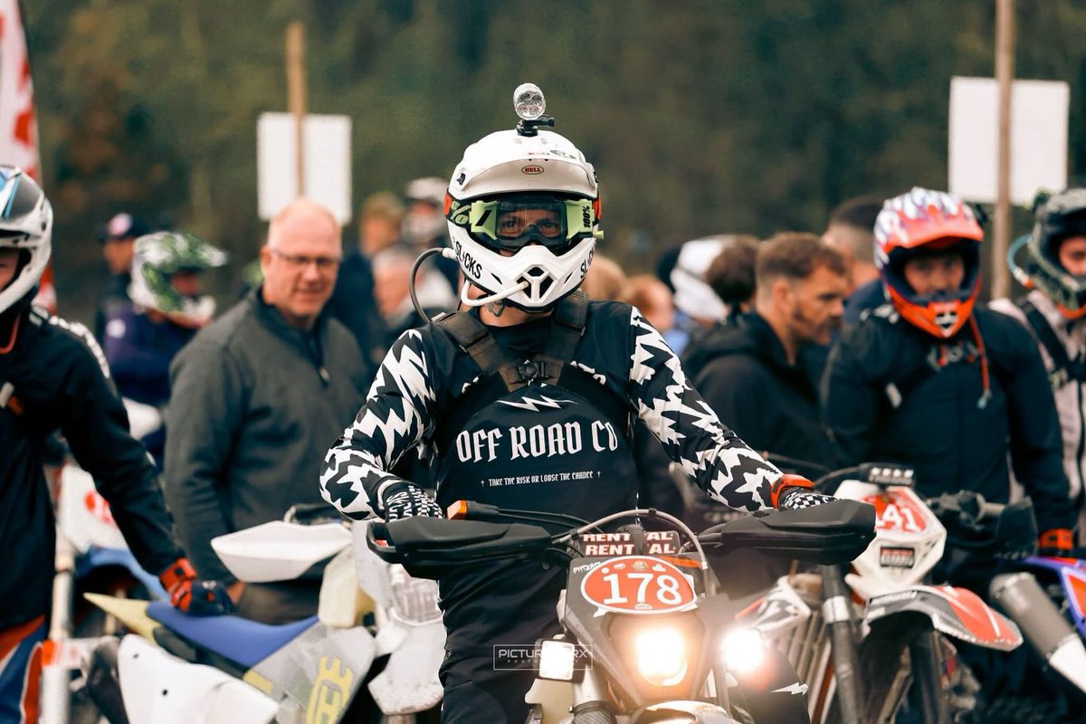 MicheleBatmd's tweet photo. 11 HOURS DOWN! Our 24-hour riders battled through the night course. Now the full course is open, and a fresh wave of 12-hour riders is about to join them! https://t.co/1b9eT7Y8bb