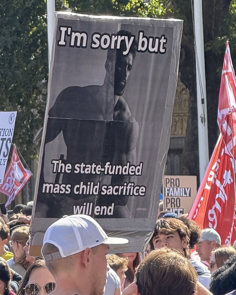 DialSquare844's tweet photo. Superb signage. #MarchForLifeUK https://t.co/LKAJhXedb2