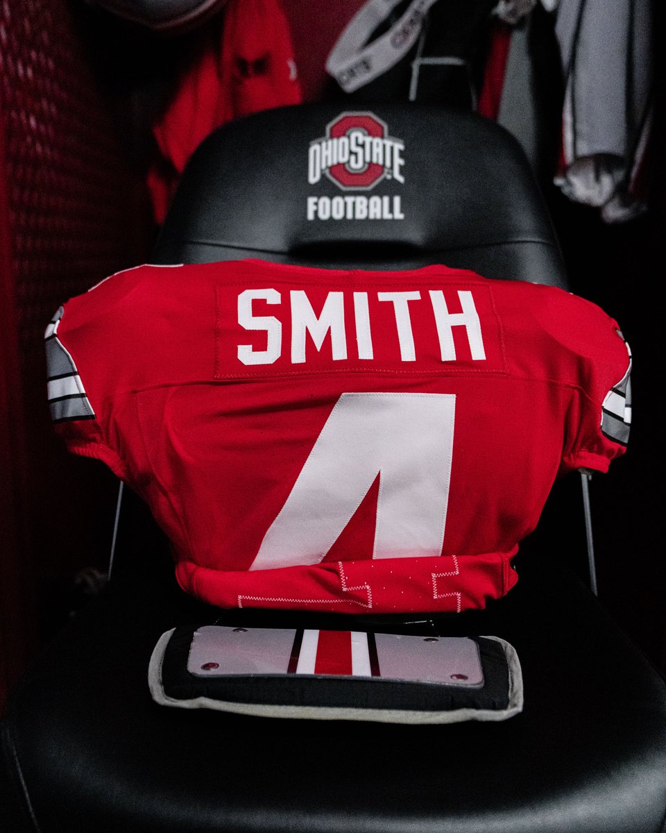 OhioStateFB's tweet photo. The New Threads 🪡 https://t.co/KMKGmI0NZH