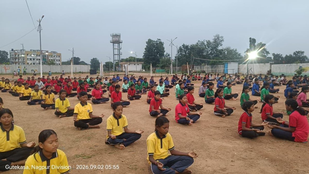 emrskorchi's tweet photo. २ सप्टेंबर, २०२६
 १. सकाळचा व्यायाम व योगाभ्यास
 २. सकाळचा परिपाठ
 ३. विज्ञान नाट्योत्सव स्पर्धेत विद्यार्थ्यांचे दमदार प्रदर्शन
 ४. वसतिगृह स्वच्छता
 ५. रात्रकालीन अध्ययन वर्ग
.
.
.
#nests #mtpss #MoTA #emrskorchi #education https://t.co/ScVUqxBCJ9