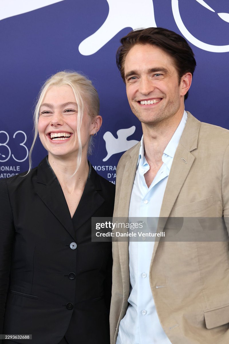 olsencassidy's tweet photo. She looks so gorgeous. His hair dye…. which role is doing this to him https://t.co/v4PNLBAX8X