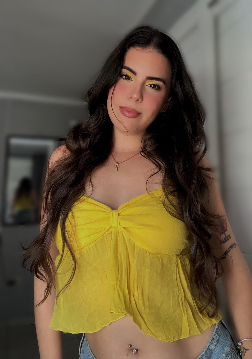 cubanmamik01's tweet photo. En ti hay mar que no se rinde y miel que no deja de brillar 🌊⚓️🪞🍯🌻🐝
mff #yemaya #oshun https://t.co/n0HgYLZZ9C