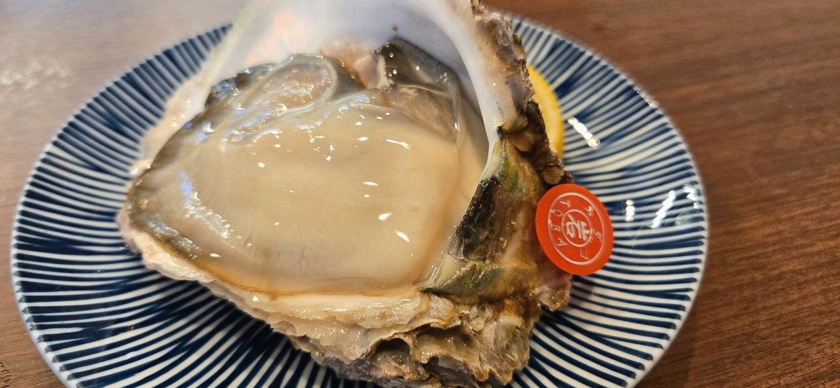 john19023634's tweet photo. 今日は高校の友だちと
Lunch〜～🍴
あいにくの雨だけど
小手指通過🚃でニヤニヤしちゃう⚾️
夏休みの疲れを吹き飛ばし
喋り倒して心の洗濯するぞぅ〜～🩷 https://t.co/WNJTBoak1M