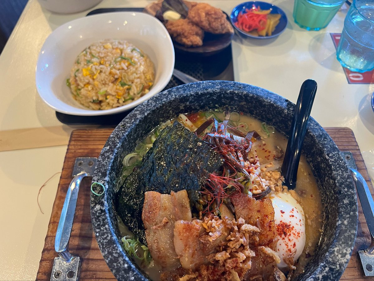 shiro_imo34's tweet photo. ご無沙汰投稿😅✋
生きてます 😇⚰️知らんけどw💦
今日のグリーディはマジで欲しかった😭
支援もしてもらったけど残念😩

ラーメンでも食べに行くか🍜😋

刺身も旨し🍣🐟✨️🔪
今宵も🍻
   #エアマックス95 #Greedy
  #酒呑みの呟き https://t.co/sHUlhSAc4k