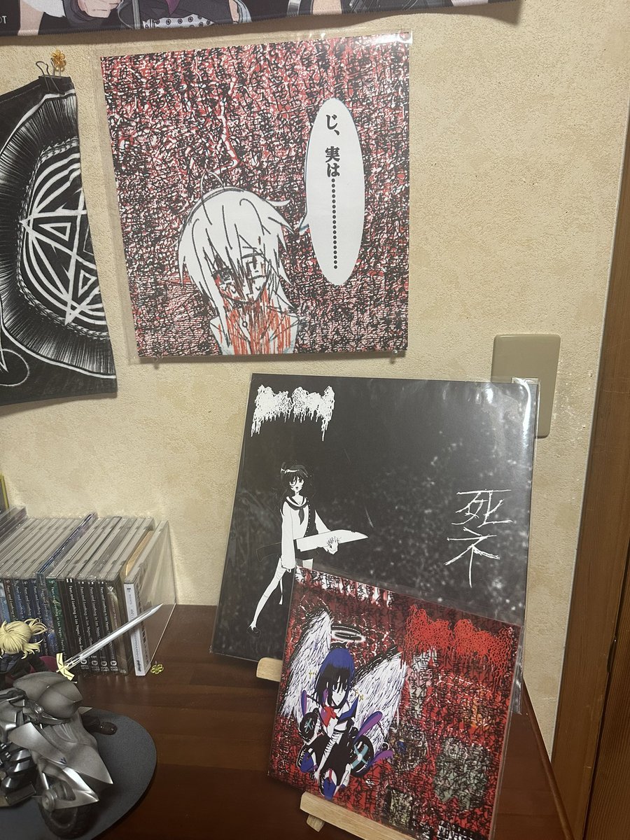 TYPE_gazer's tweet photo. ちゃんとスタンド買おう https://t.co/wK2U2u4vyb