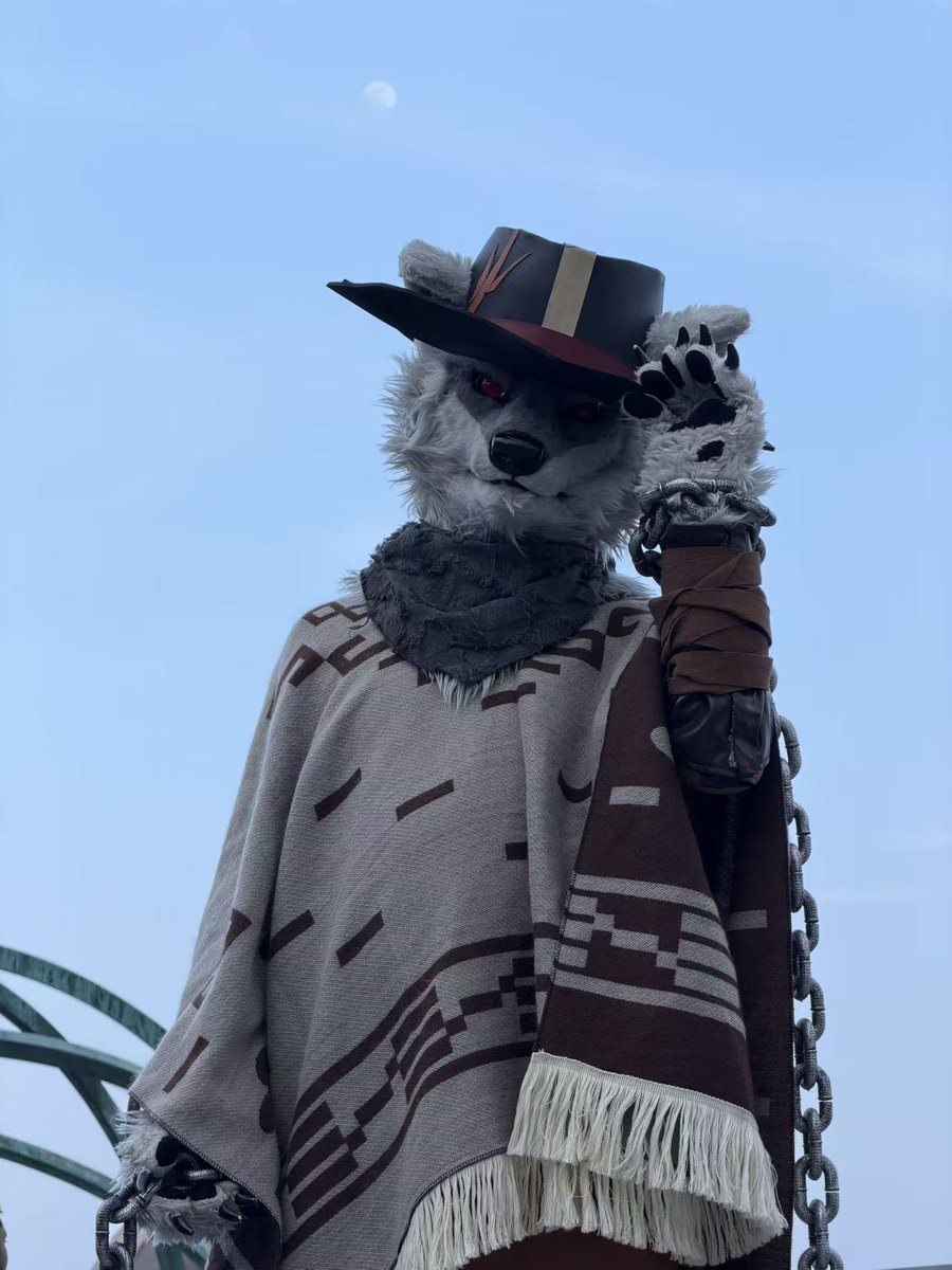 shi482924214450's tweet photo. You know, Death likes blue～
photo by @Bubo_li https://t.co/sDWLFuULjK